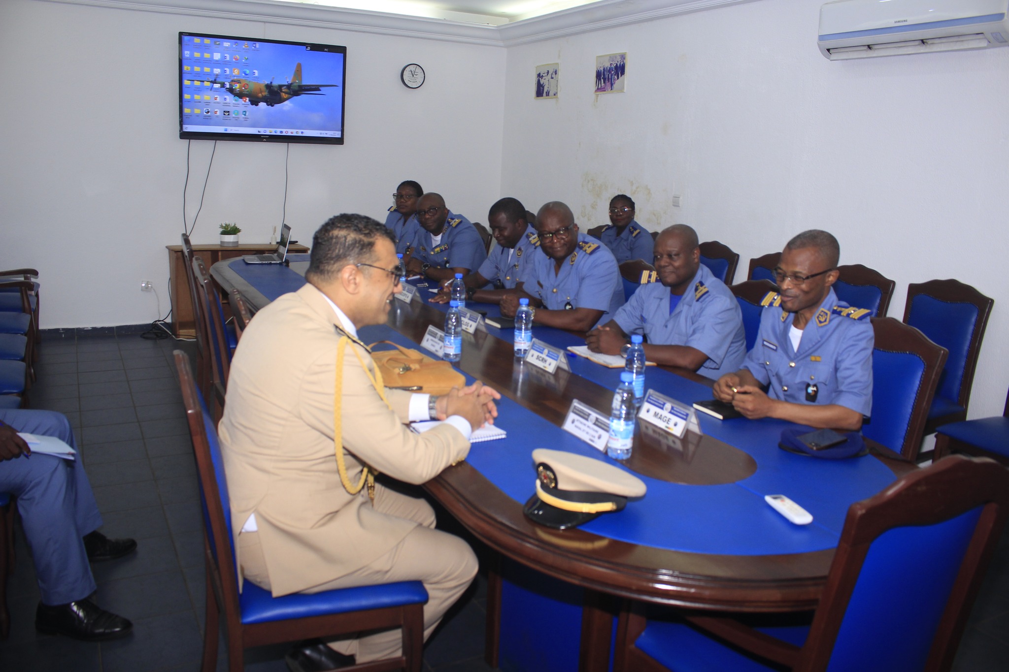 Visit to the Air Force Headquarters by the Kingdom of Morocco’s Naval and Air military attaché in Cameroon.