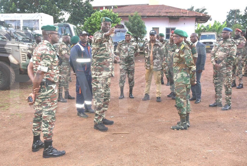 FIN DE TOURNÉE POUR LE CHEF D’ETAT-MAJOR DE L’ARMÉE DE TERRE À LA RMIA 5