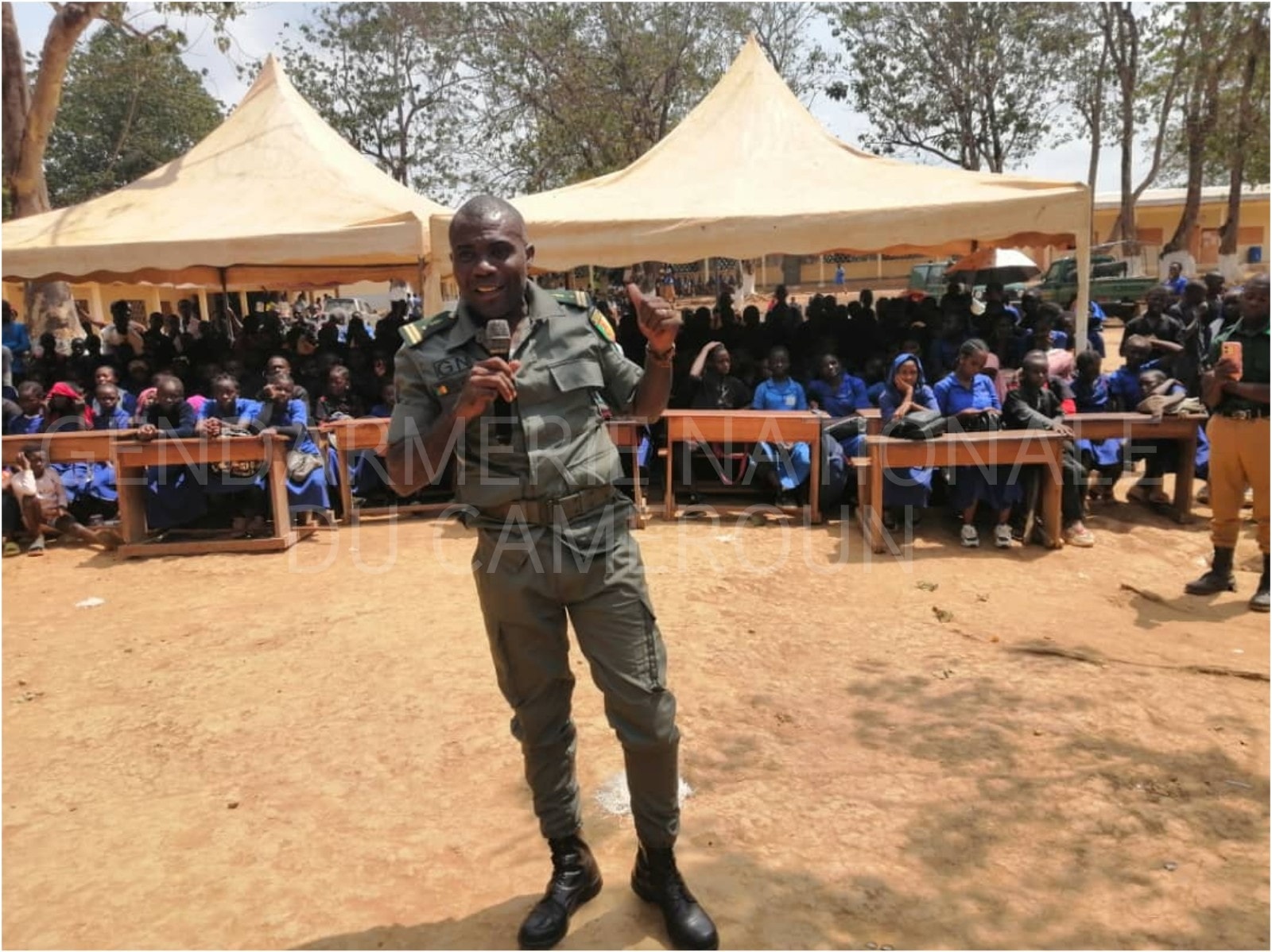 EDUCATION A LA CITOYENNETE: LA CONTRIBUTION DE LA GENDARMERIE NATIONALE