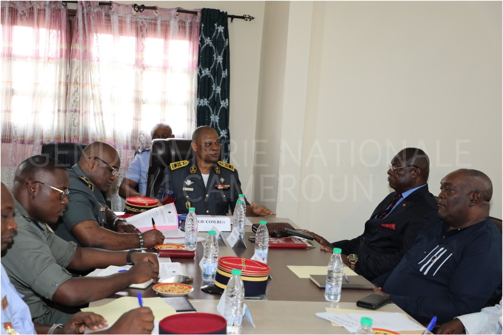 ONGOING CONSULTATIONS BETWEEN THE NATIONAL GENDARMERIE AND ROAD TRANSPORT UNIONS