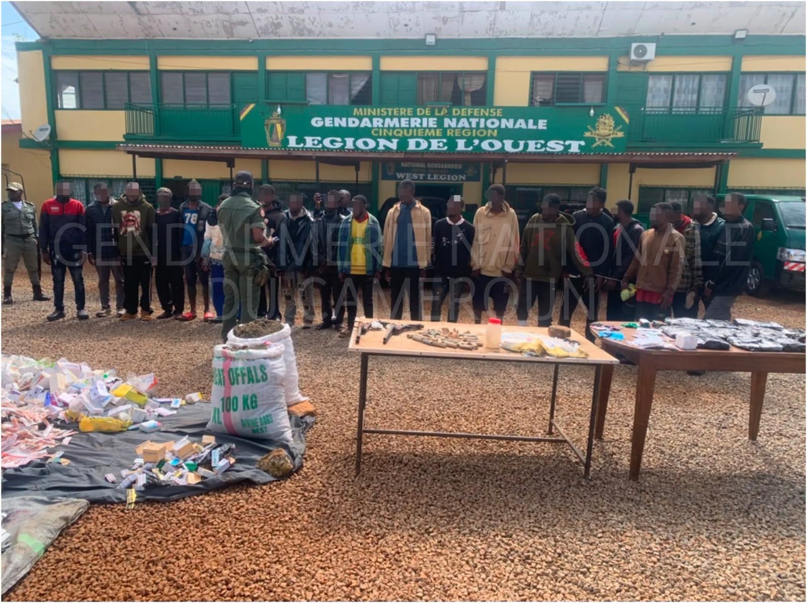 CRACKDOWN ON LARGE SCALE BANDITRY : THE BAHAM GENDARMERIE COMPANY DISMANTLES ALLEGED DRUG-TRAFFICKING RING