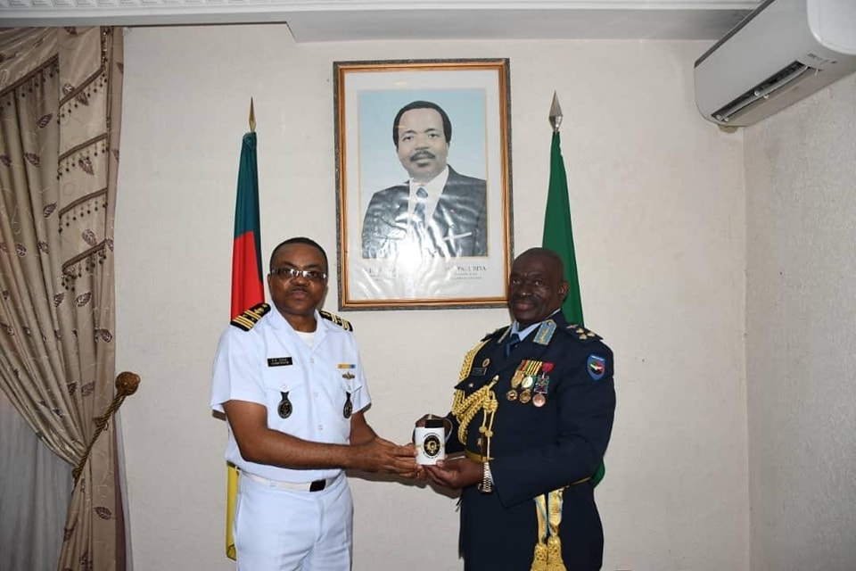 ” VISIT TO THE NAVY STAFF BY THE DEFENCE ATTACHÉ OF THE REPUBLIC OF ZAMBIA TO CAMEROON  “