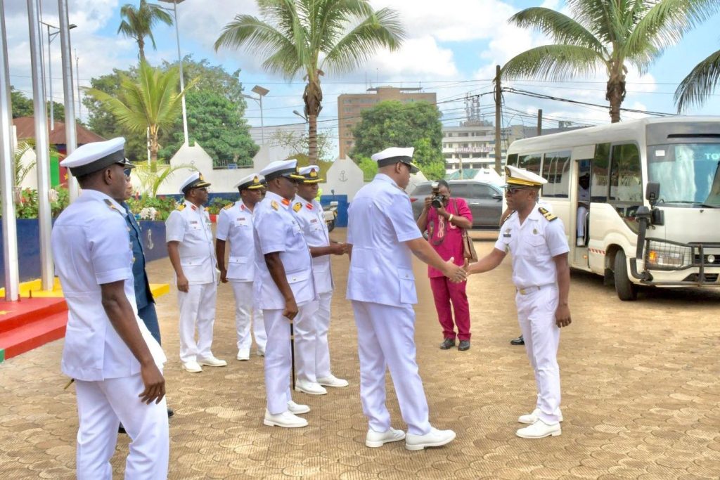 VISITE DE L’ÉCOLE DE GUERRE NAVALE NIGERIANNE A L’ÉTAT MAJOR DE LA MARINE