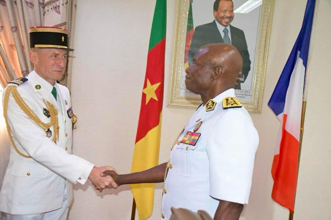 TOURNÉE D’ACCRÉDITATION DE L’ATTACHÉ DE DÉFENSE PRÈS L’AMBASSADE DE LA RÉPUBLIQUE DE FRANCE AU CAMEROUN