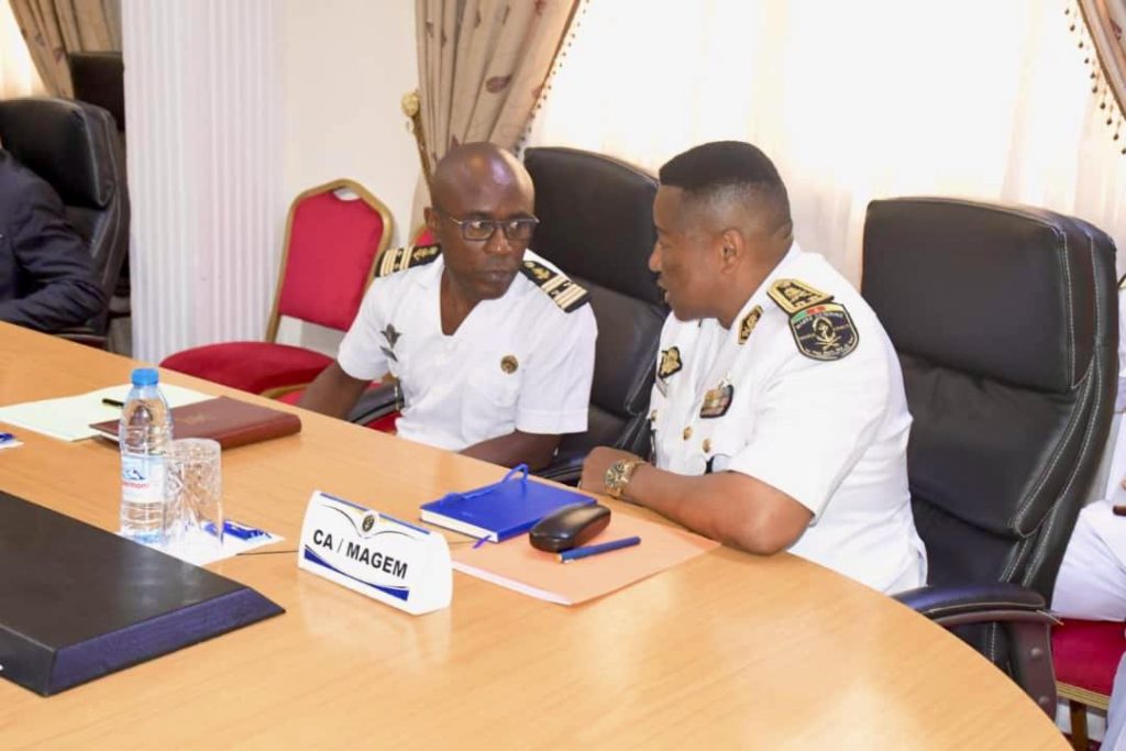 FORMATION ACADÉMIQUE : L’EXPERTISE DE LA MARINE NATIONALE AU SERVICE DES ÉTUDIANTS DE L’INSTITUT DES RELATIONS INTERNATIONALES DU CAMEROUN (IRIC)