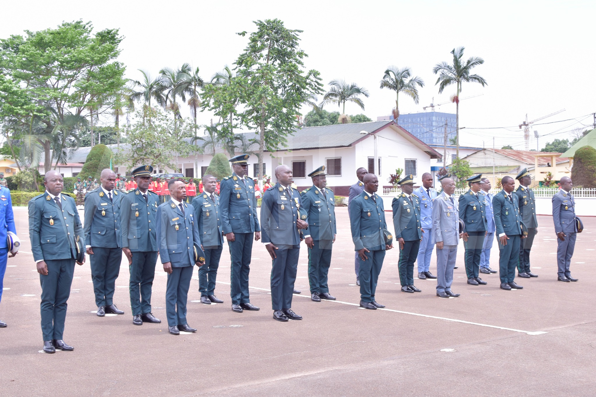 Some meritorious personnel of the Cameroon Defence and security Forces on April 1, 2024 received new epaulets at the Headquarters Brigade.