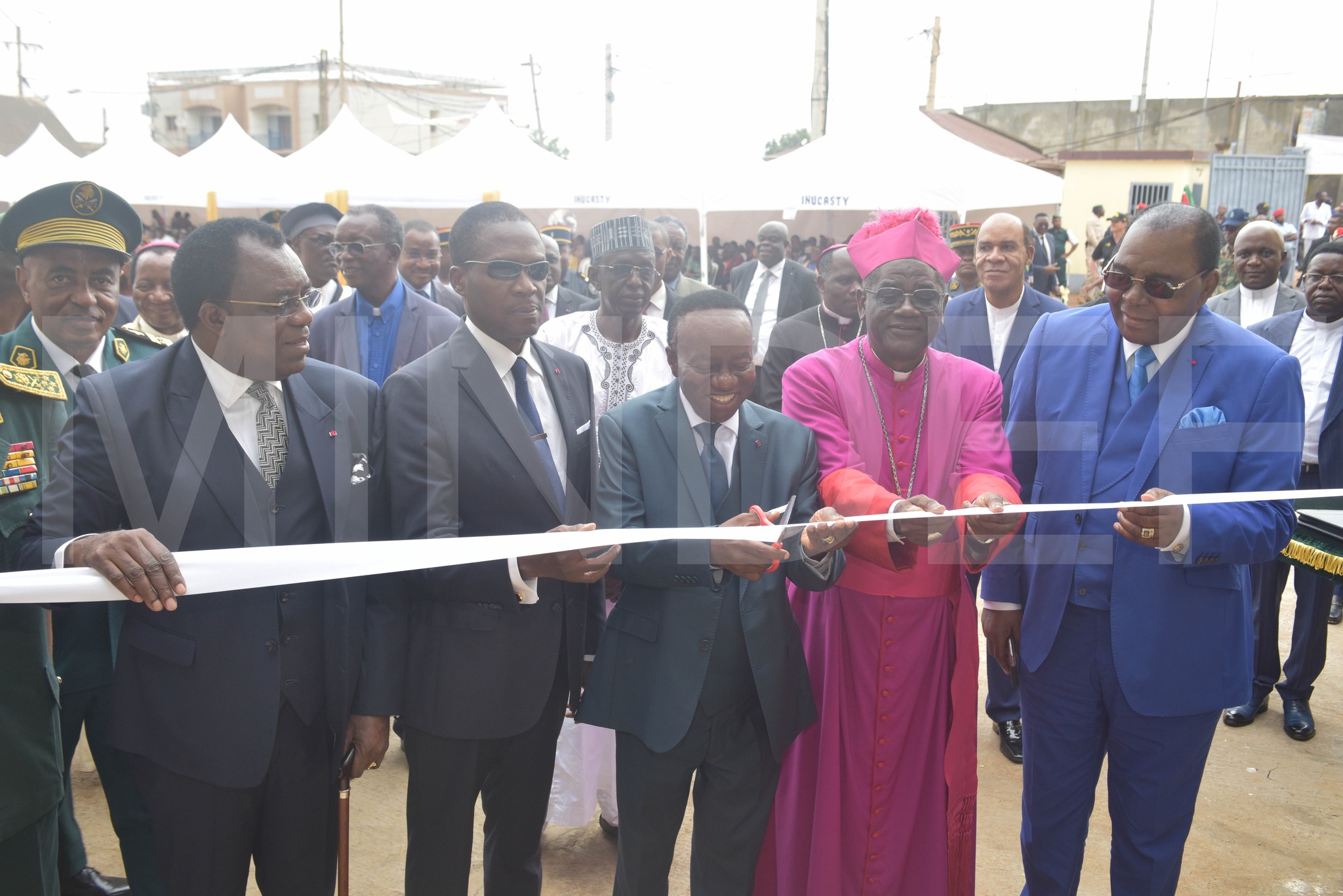 Inauguration d’un nouveau Bâtiment à l’INUCASTY : une collaboration réussie entre l’Eglise Catholique et l’Armée Camerounaise pour l’éducation au Cameroun