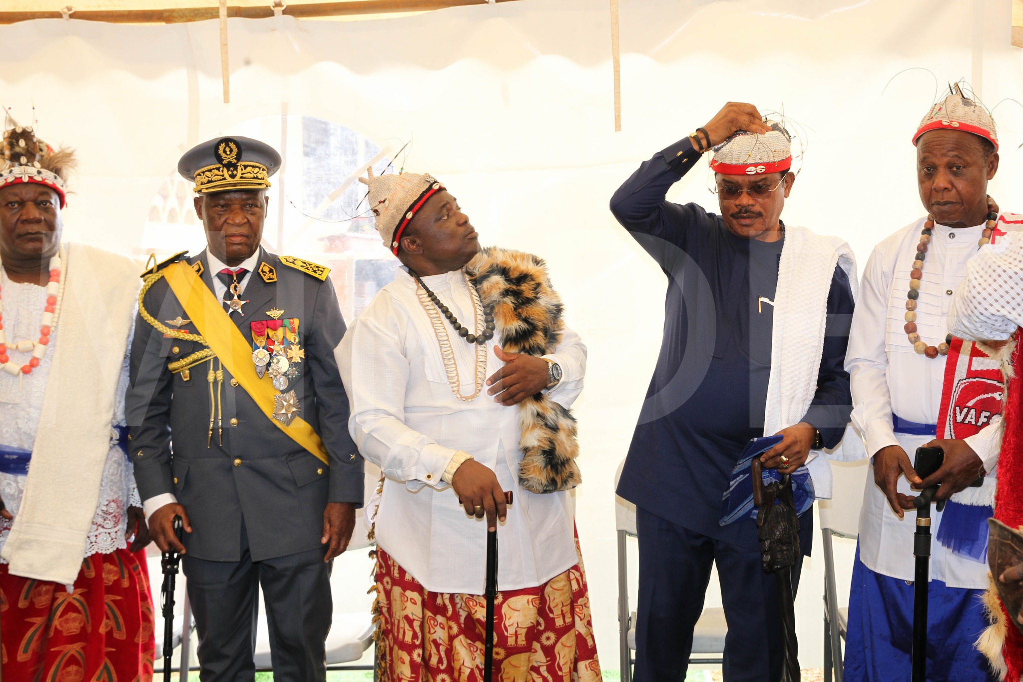 La cérémonie d’arrosage des attributs du Général de Division ELOKOBI Daniel NJOCK.